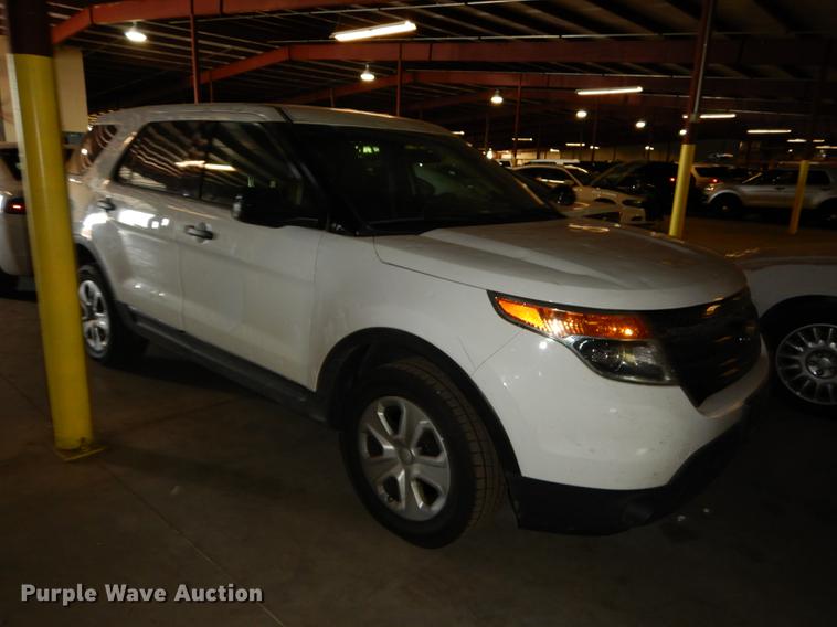 image for item DE1652 2015 Ford Explorer Police Interceptor SUV