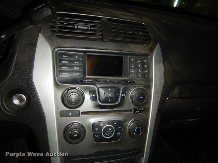 image for item DE1652 2015 Ford Explorer Police Interceptor SUV