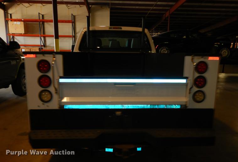 image for item DE1653 2012 Ford F250 Super Duty XL Crew Cab utility bed pickup truck