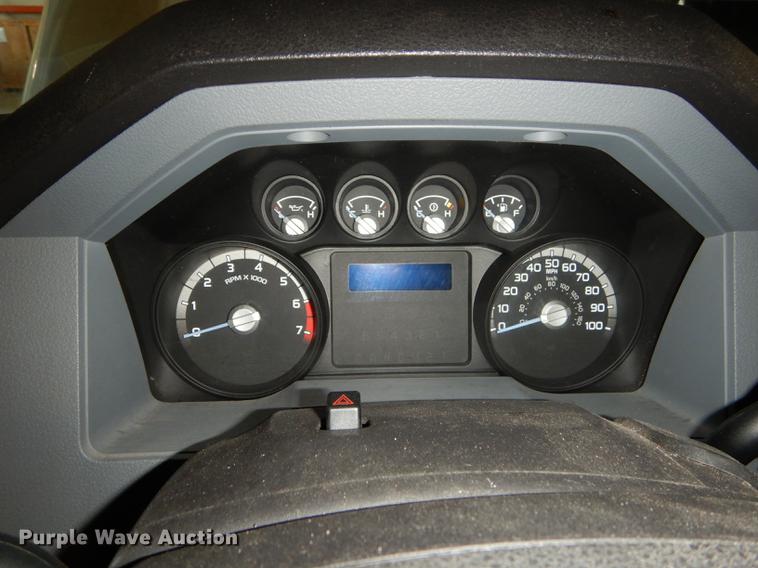 image for item DE1653 2012 Ford F250 Super Duty XL Crew Cab utility bed pickup truck