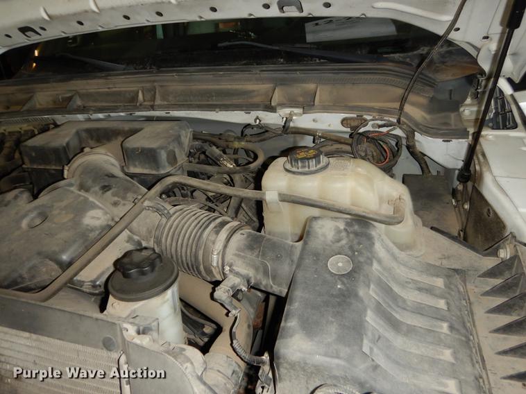 image for item DE1653 2012 Ford F250 Super Duty XL Crew Cab utility bed pickup truck