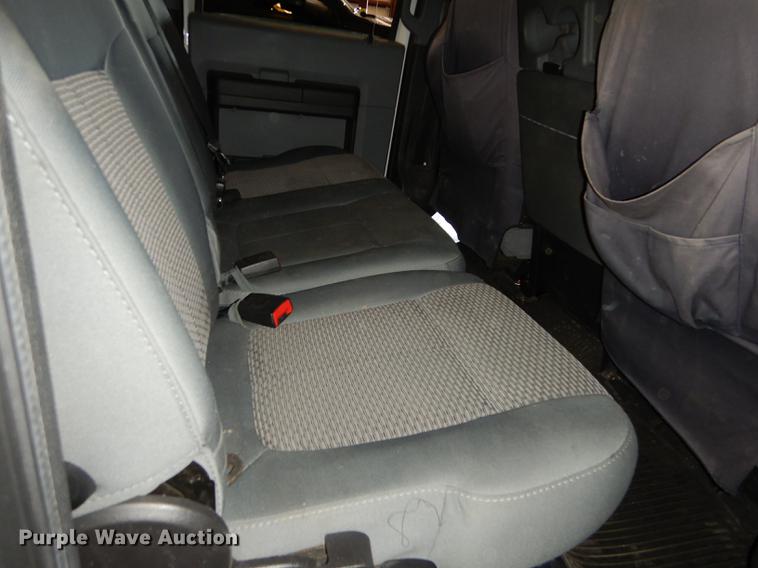 image for item DE1653 2012 Ford F250 Super Duty XL Crew Cab utility bed pickup truck