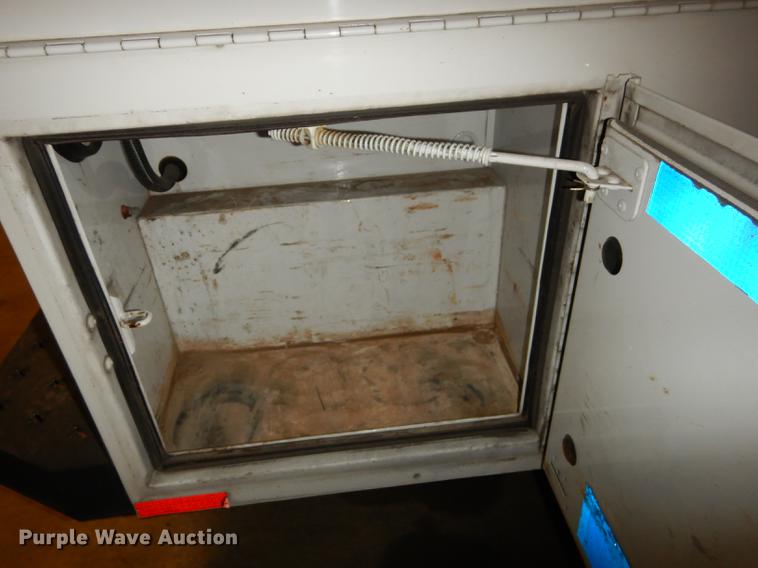 image for item DE1653 2012 Ford F250 Super Duty XL Crew Cab utility bed pickup truck