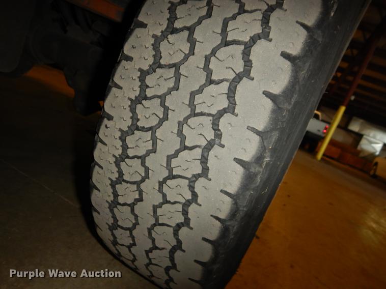 image for item DE1653 2012 Ford F250 Super Duty XL Crew Cab utility bed pickup truck