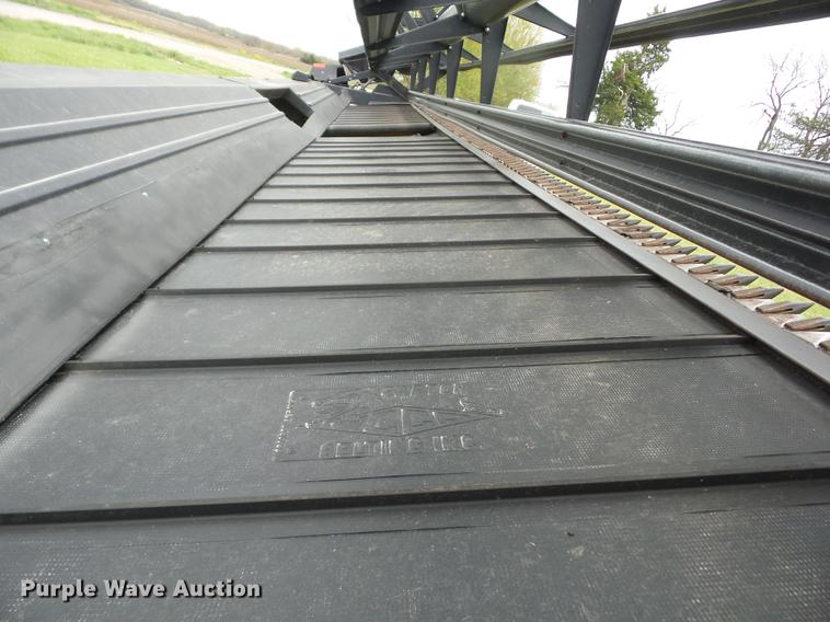 image for item AY9505 1997 MacDon 3000 windrower