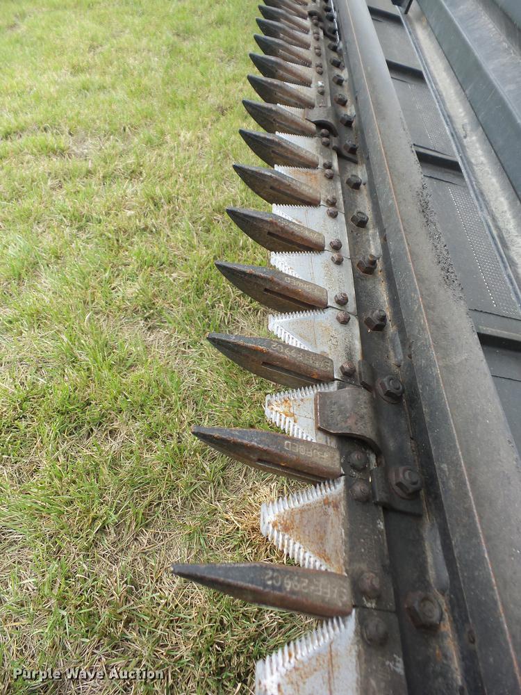 image for item AY9505 1997 MacDon 3000 windrower