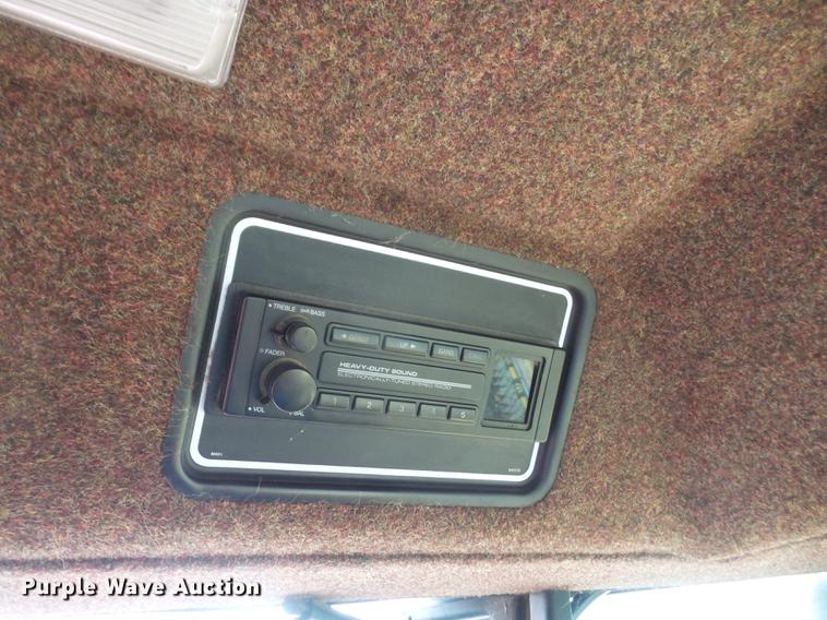 image for item DB6164 1994 New Holland 2450 windrower