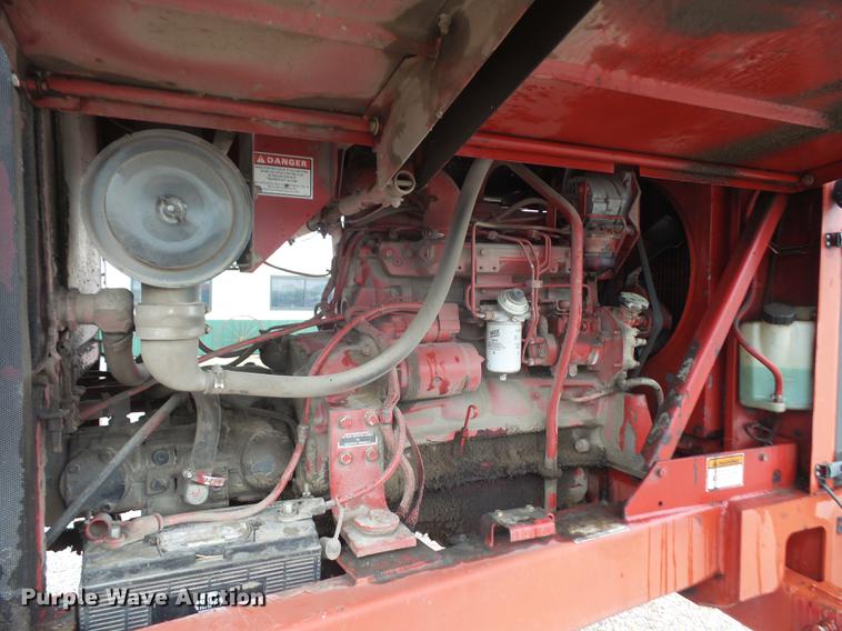 image for item DB6164 1994 New Holland 2450 windrower