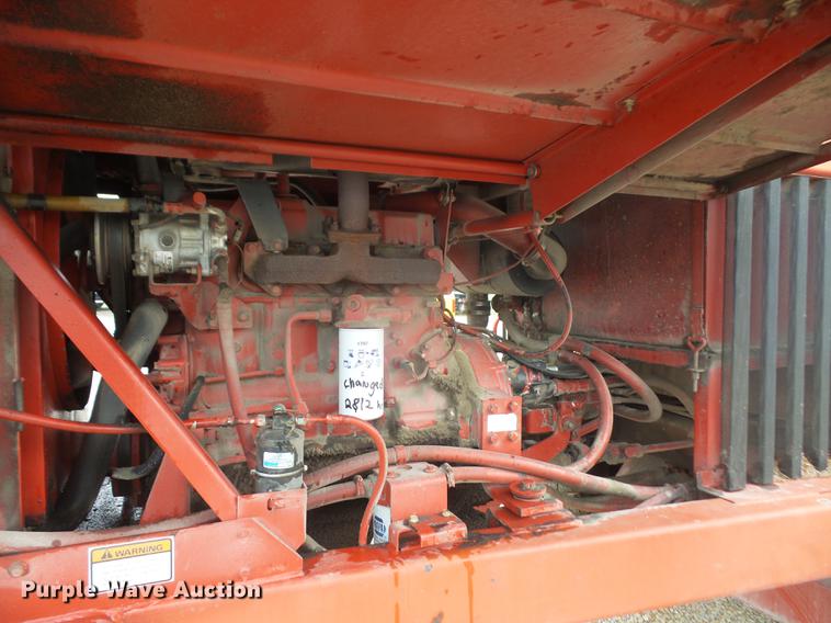 image for item DB6164 1994 New Holland 2450 windrower