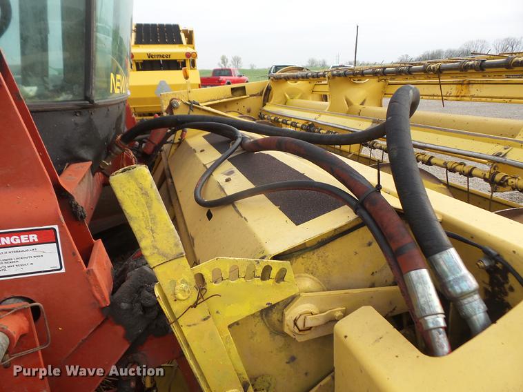 image for item DB6164 1994 New Holland 2450 windrower