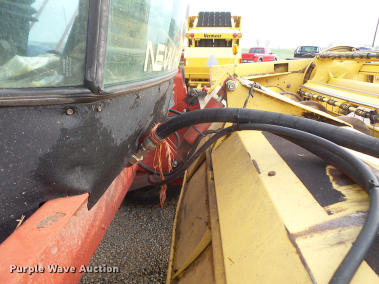 image for item DB6164 1994 New Holland 2450 windrower