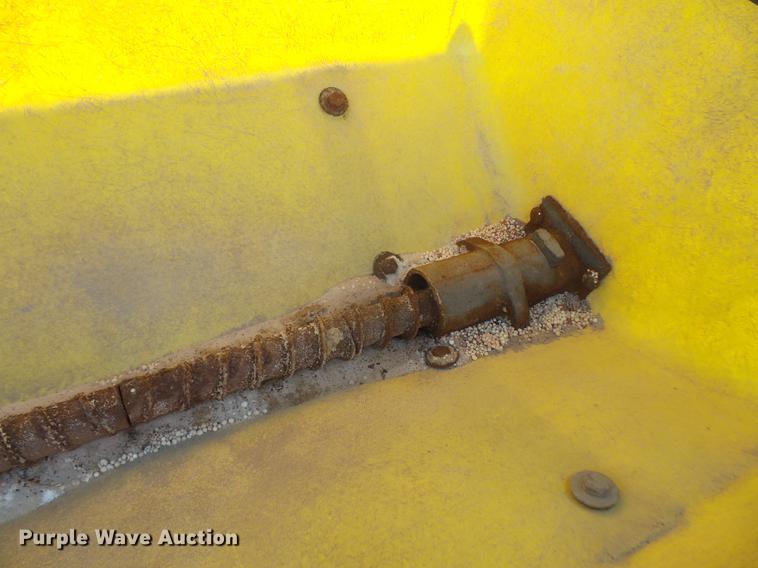 image for item DB6165 John Deere 1750 Max Emerge Plus no-till planter