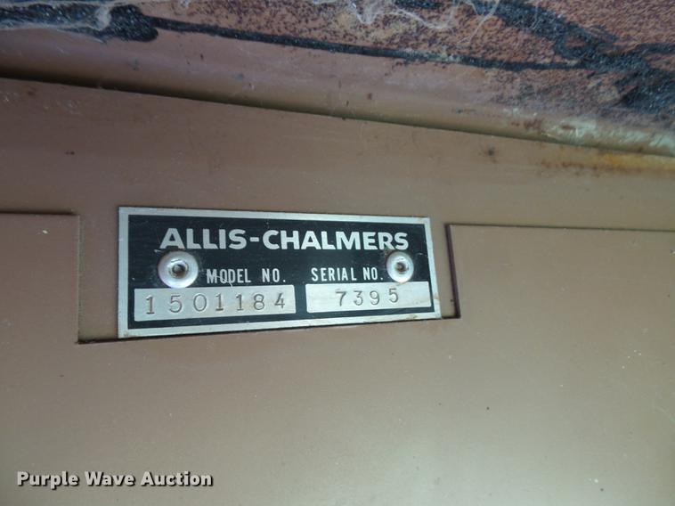 image for item DB6169 1983 Gleaner L3 combine