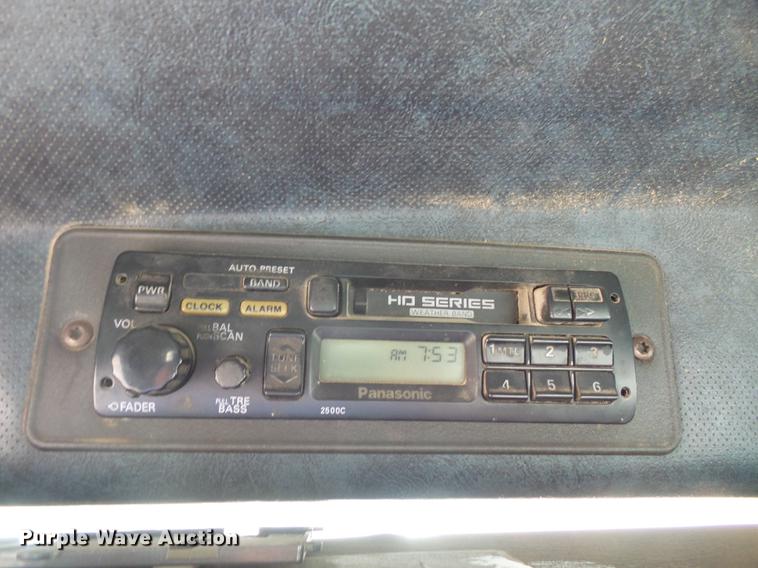 image for item DB6211 2000 Mack CH612 flatbed truck