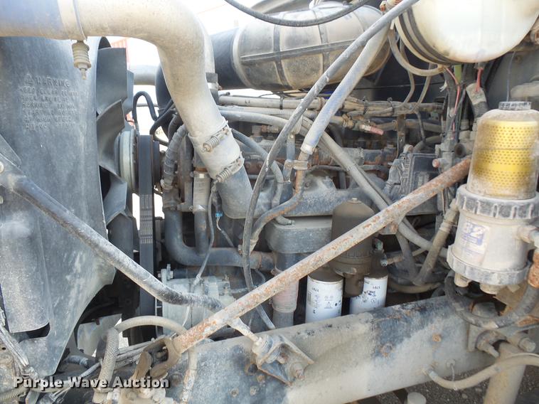 image for item DB6211 2000 Mack CH612 flatbed truck