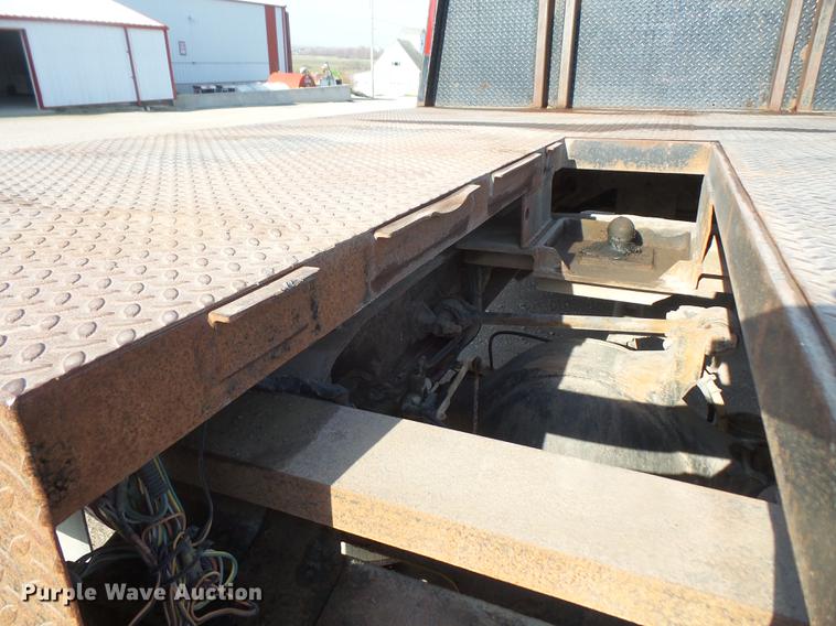 image for item DB6211 2000 Mack CH612 flatbed truck