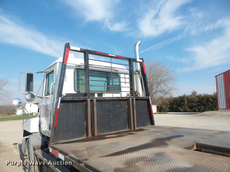 image for item DB6211 2000 Mack CH612 flatbed truck