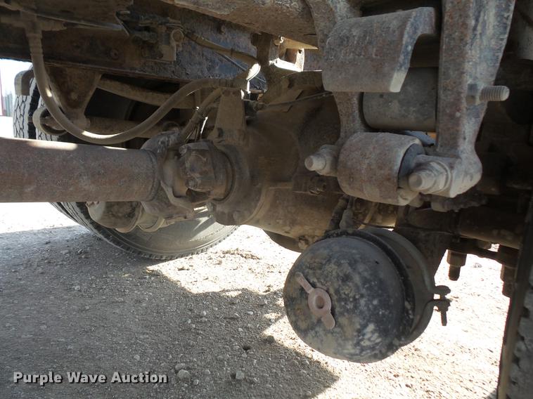 image for item DB6211 2000 Mack CH612 flatbed truck