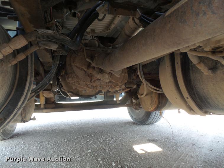 image for item DB6211 2000 Mack CH612 flatbed truck