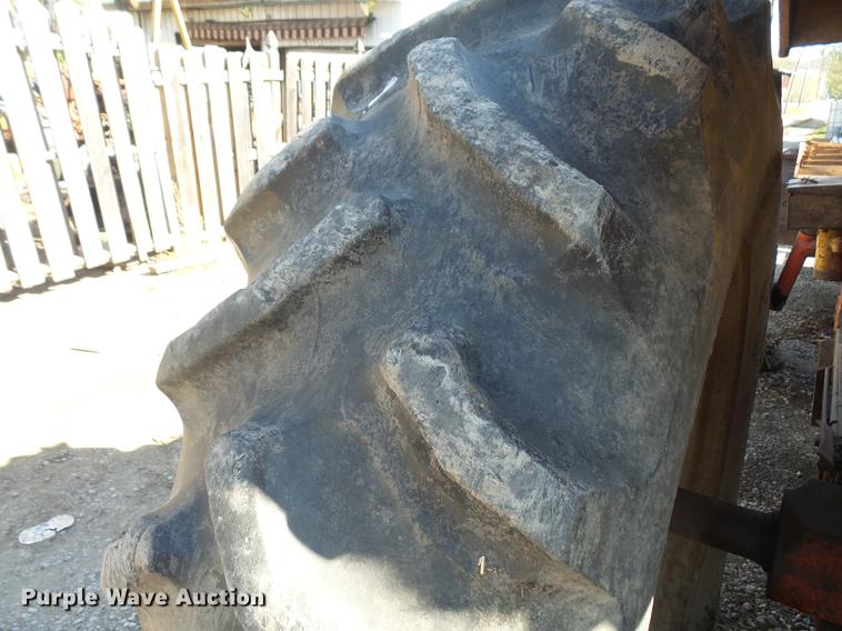 image for item DB6213 1969 Case 730 tractor