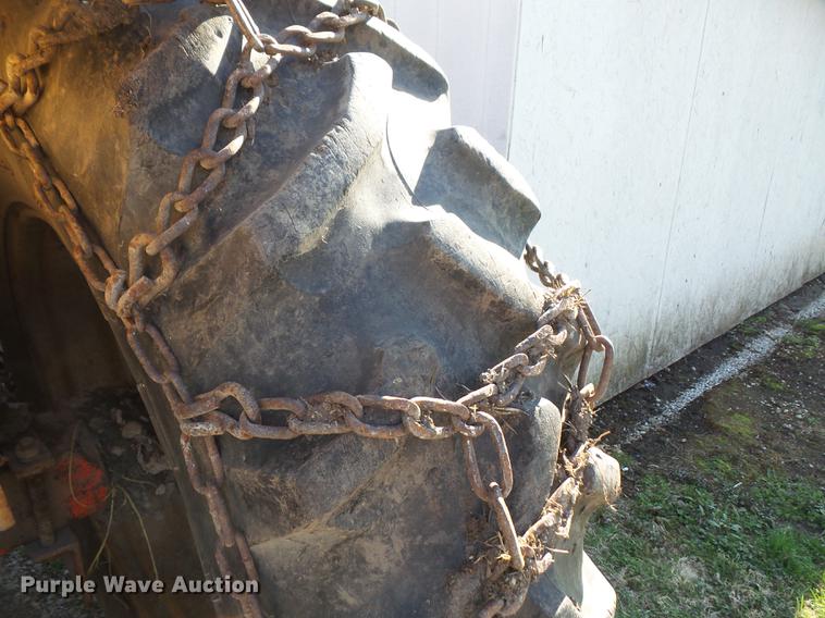 image for item DB6213 1969 Case 730 tractor