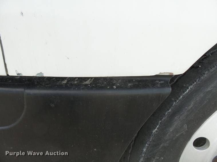 image for item DB7144 2000 Freightliner Century Class feed truck