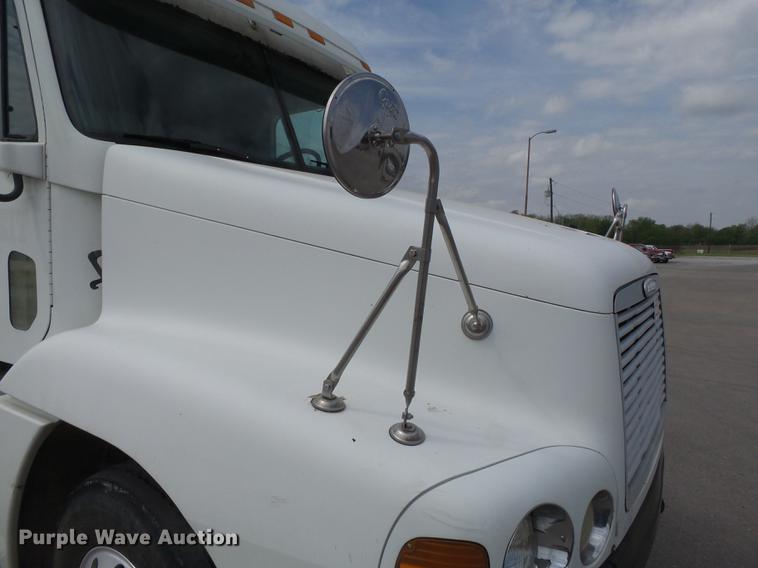 image for item DB7144 2000 Freightliner Century Class feed truck