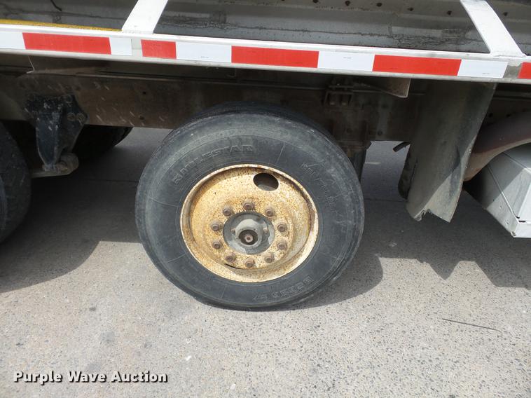 image for item DB7144 2000 Freightliner Century Class feed truck