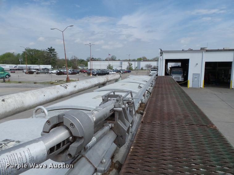 image for item DB7144 2000 Freightliner Century Class feed truck