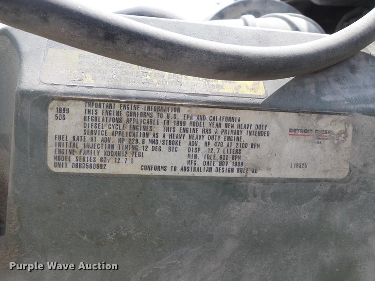image for item DB7144 2000 Freightliner Century Class feed truck