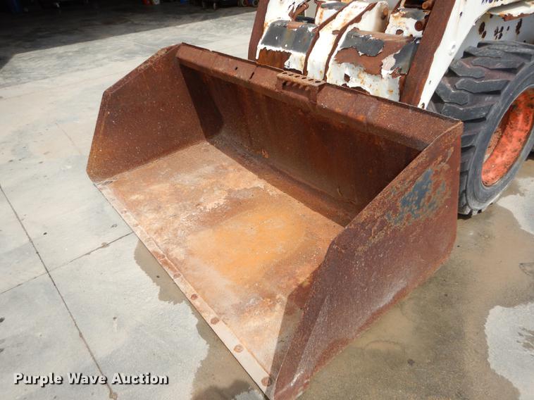 image for item DC0447 2002 Bobcat 753 skid steer