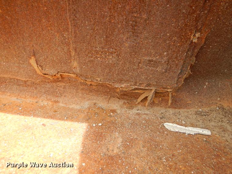 image for item DC0447 2002 Bobcat 753 skid steer