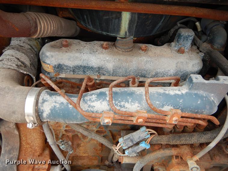 image for item DC0447 2002 Bobcat 753 skid steer