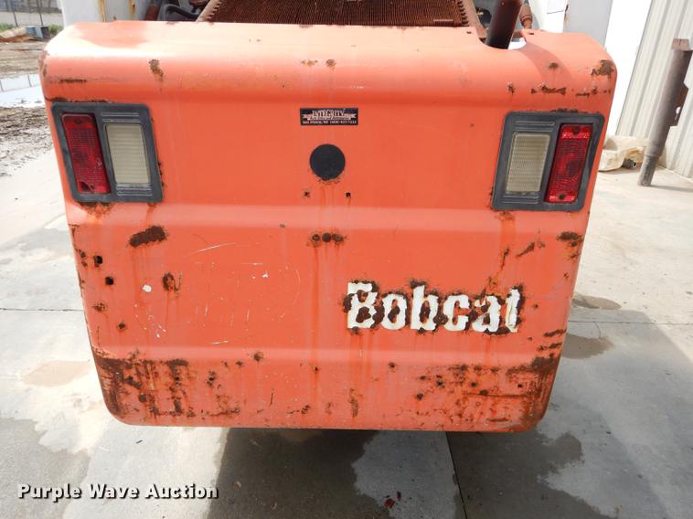 image for item DC0447 2002 Bobcat 753 skid steer