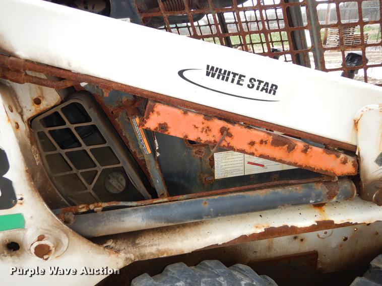 image for item DC0447 2002 Bobcat 753 skid steer