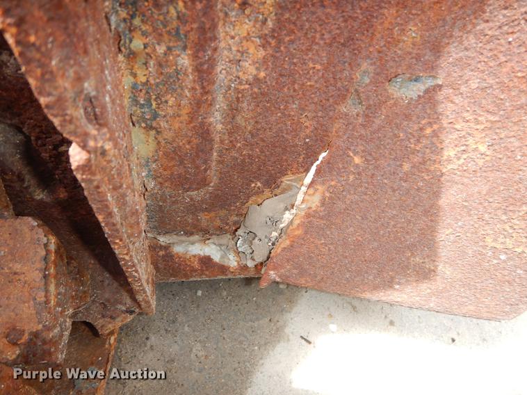 image for item DC0447 2002 Bobcat 753 skid steer