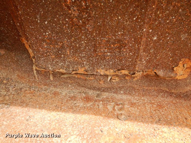 image for item DC0447 2002 Bobcat 753 skid steer