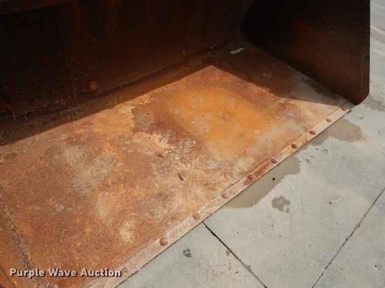 image for item DC0447 2002 Bobcat 753 skid steer