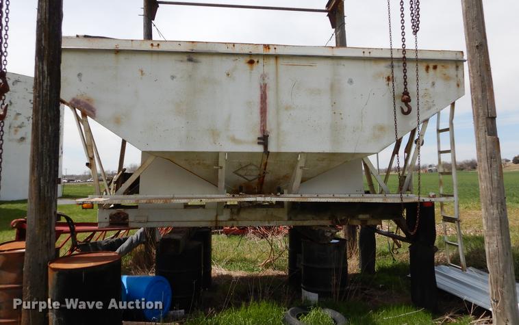 image for item DC0448 Wilmar tender bed