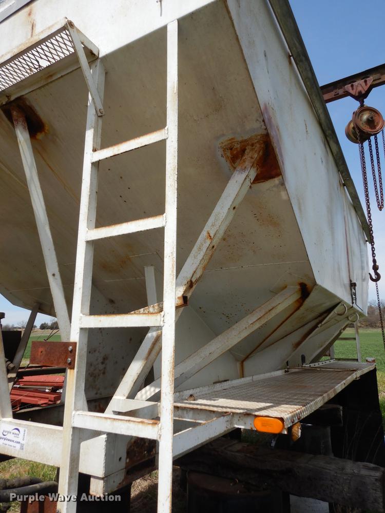 image for item DC0448 Wilmar tender bed