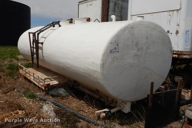 image for item DC0449 Fiberglass tank bed