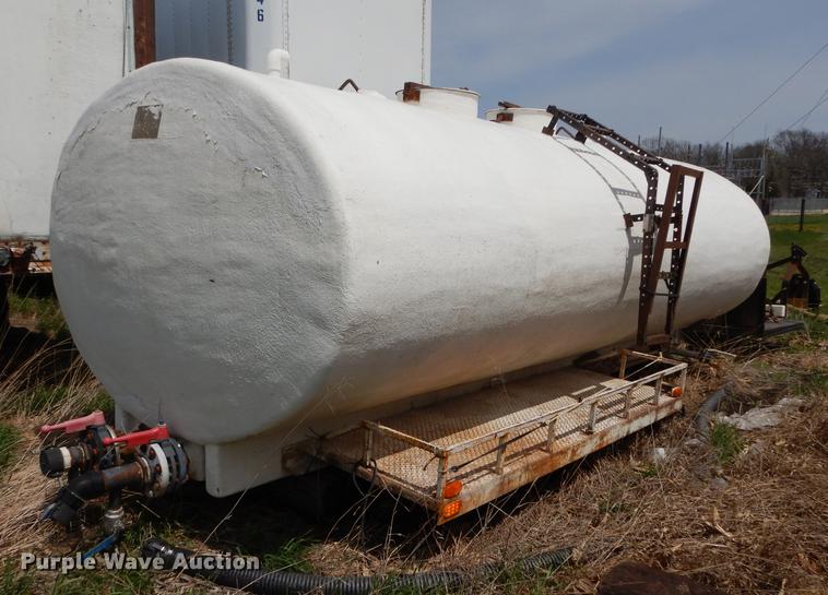 image for item DC0449 Fiberglass tank bed