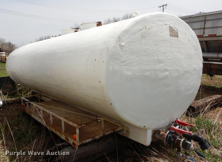 image for item DC0449 Fiberglass tank bed