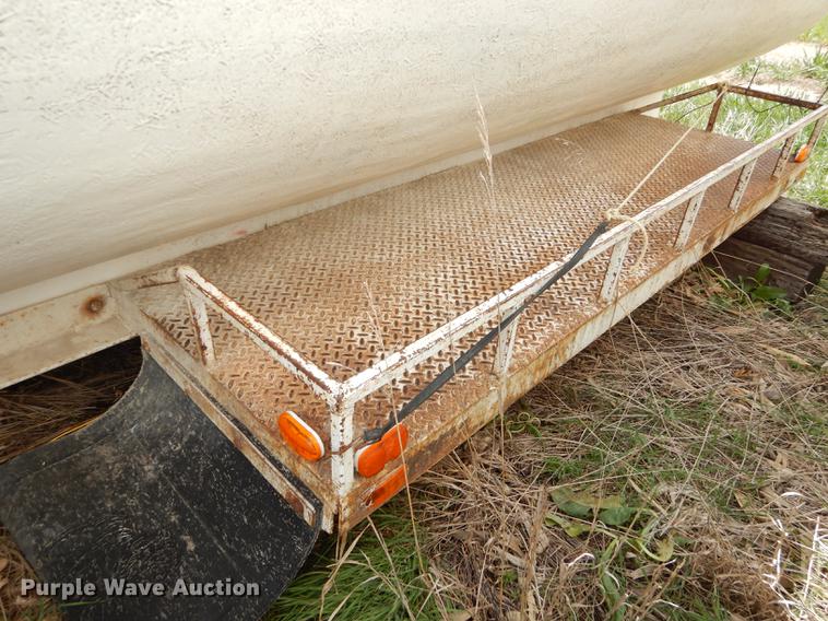 image for item DC0449 Fiberglass tank bed