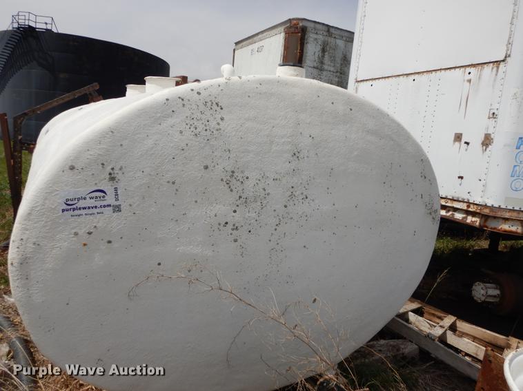 image for item DC0449 Fiberglass tank bed