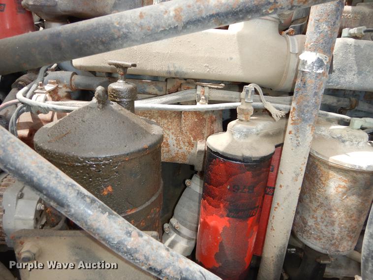 image for item DC0458 1993 Mack RD690S truck cab and chassis