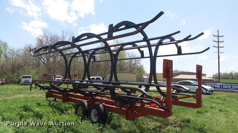 image for item DC1988 Haukaas Quick Pick bale mover