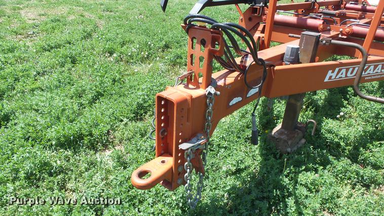 image for item DC1988 Haukaas Quick Pick bale mover