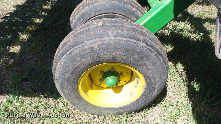 image for item DC3004 John Deere 455 grain drill