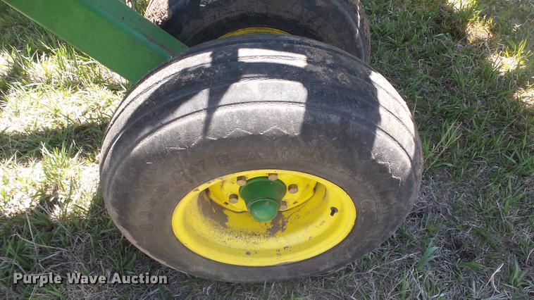image for item DC3004 John Deere 455 grain drill
